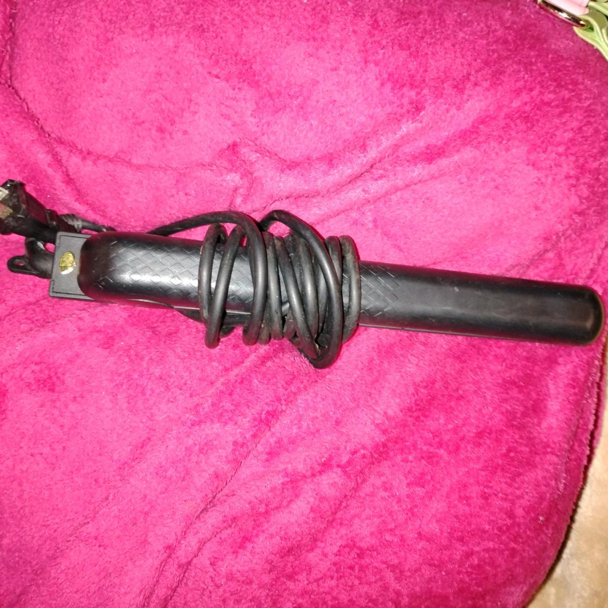 hair straightener - Coos Bay, Oregon - FleaMarketBay