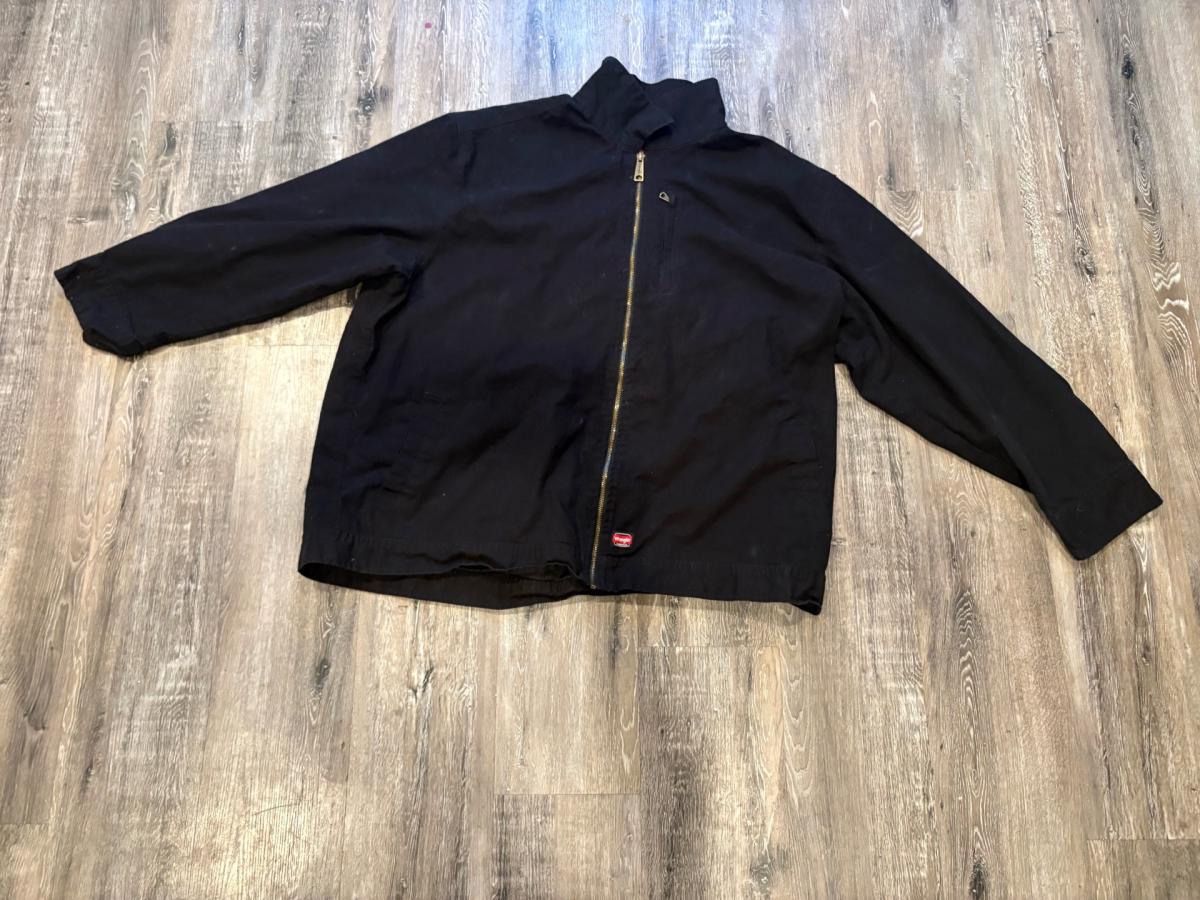 mens black wrangler zip up jacket - Cleveland, Tennessee - FleaMarketBay