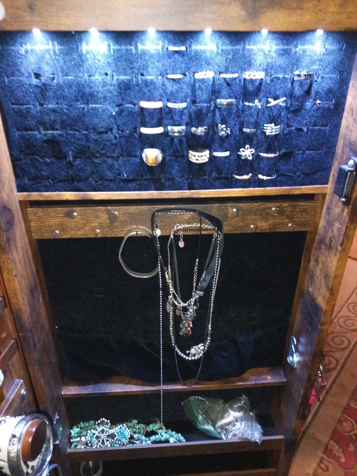 full length mirror Jewelry Box - Muskogee, Oklahoma - FleaMarketBay