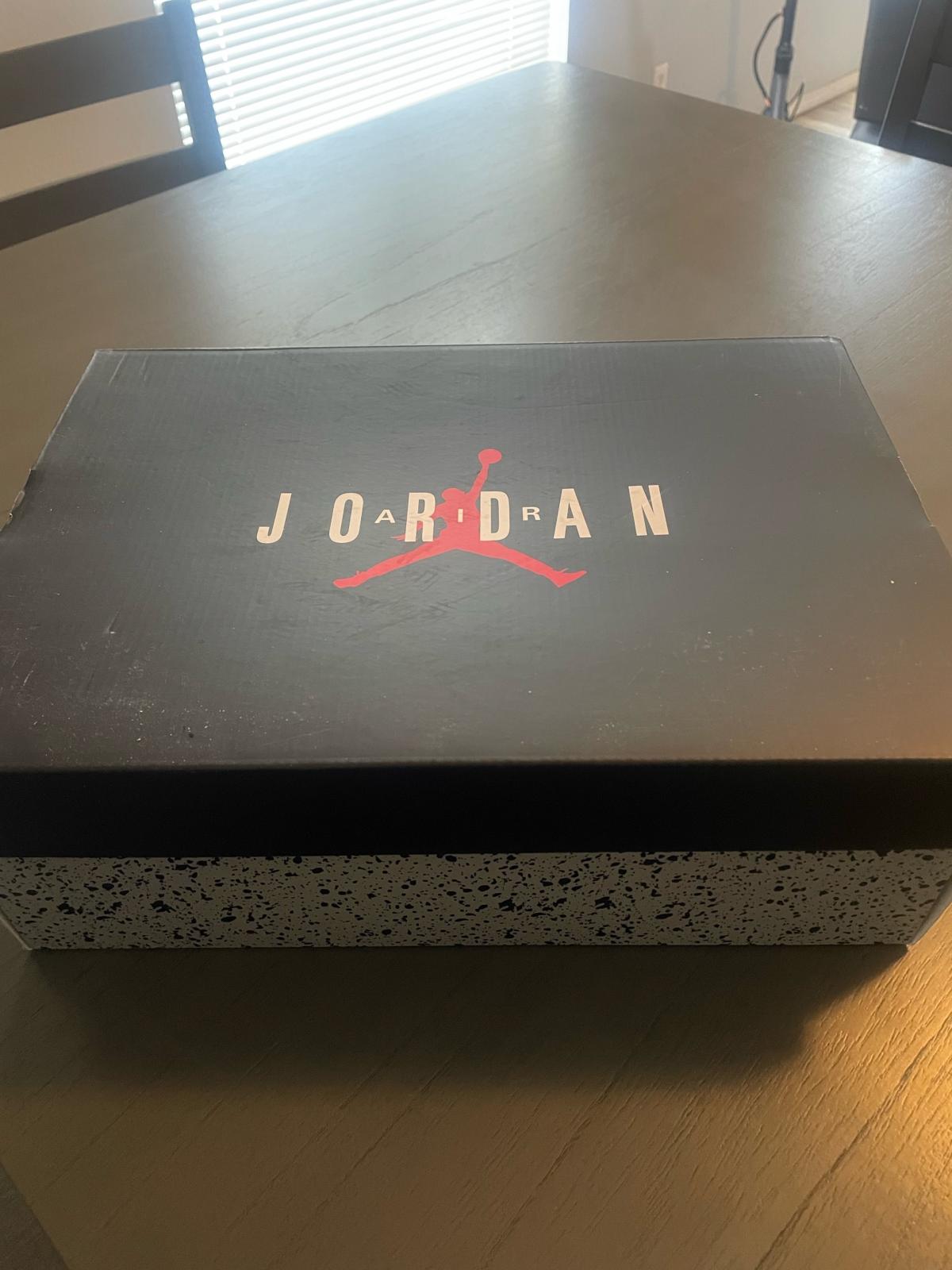 Jordan MVPs New never worn - Merced, California - FleaMarketBay