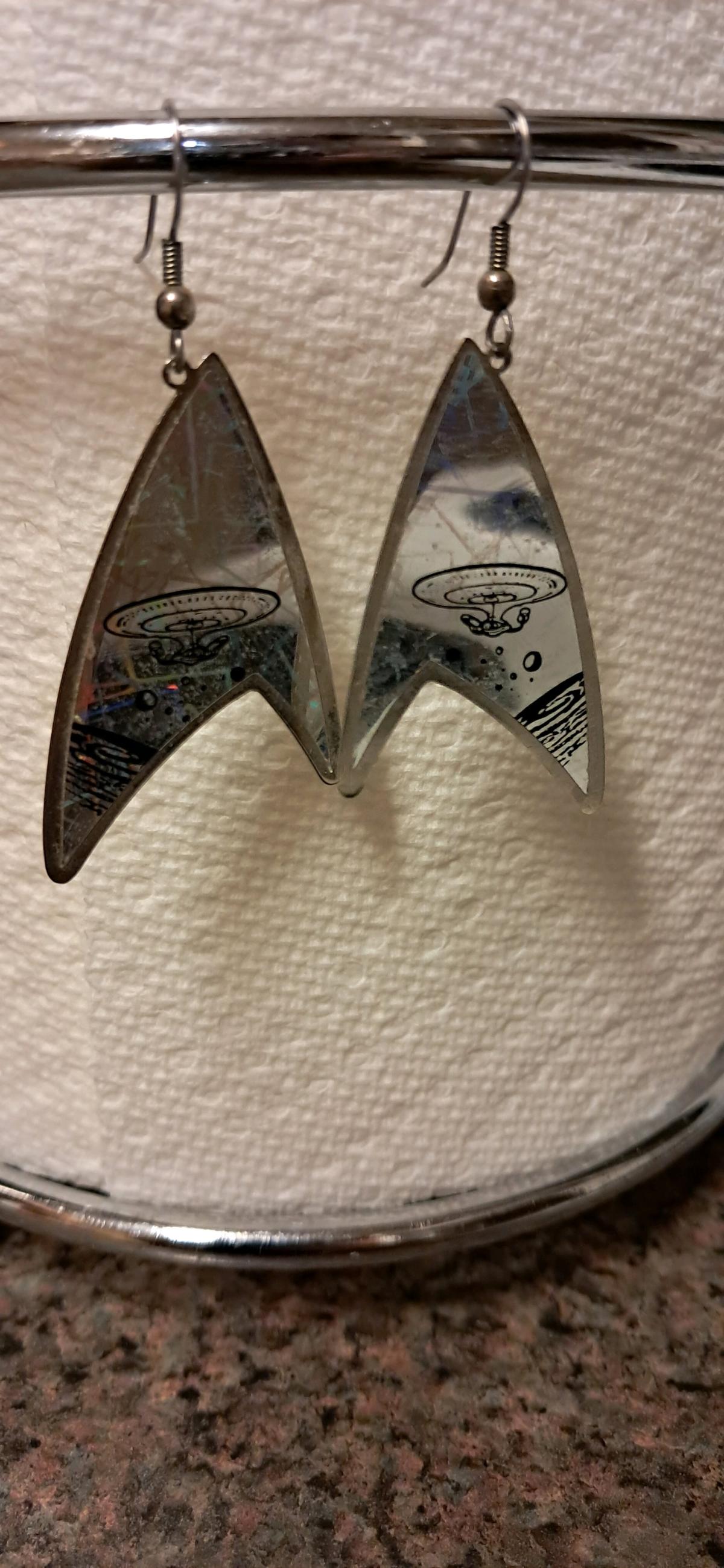 These are vintage 1990s AH Prismatic Star Trek earrings feat - Spartanburg, South Carolina - FleaMarketBay