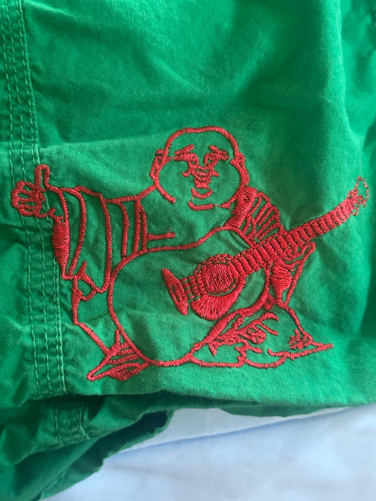True Religion Men sportswear California style green short sl - Garden Grove, California - FleaMarketBay