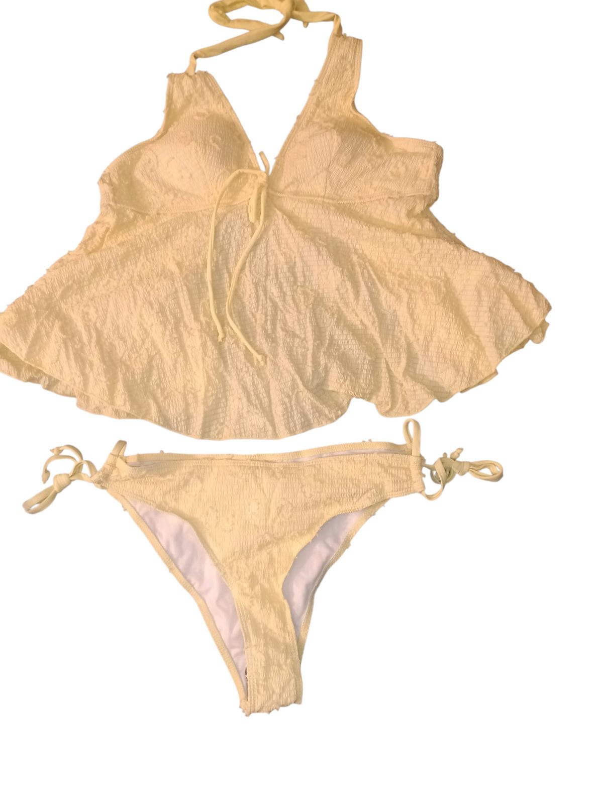 Yellow Textured TwoPiece Bikini Set Medium - Alicia, Arkansas - FleaMarketBay