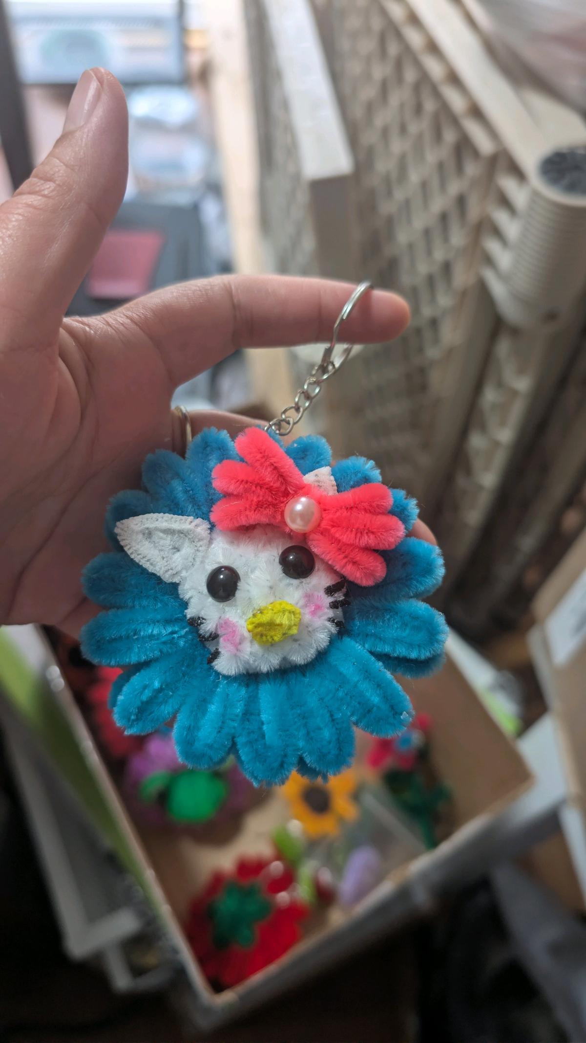 handmade flower animals keychains - Shawnee, Kansas - FleaMarketBay