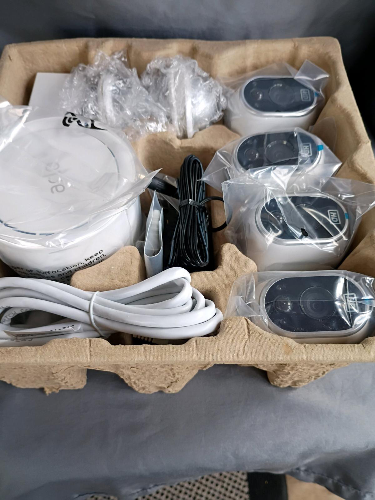 Netgear Arlo 4 WireFree HD Security Camera System VMS3430 - Canton, Ohio - FleaMarketBay