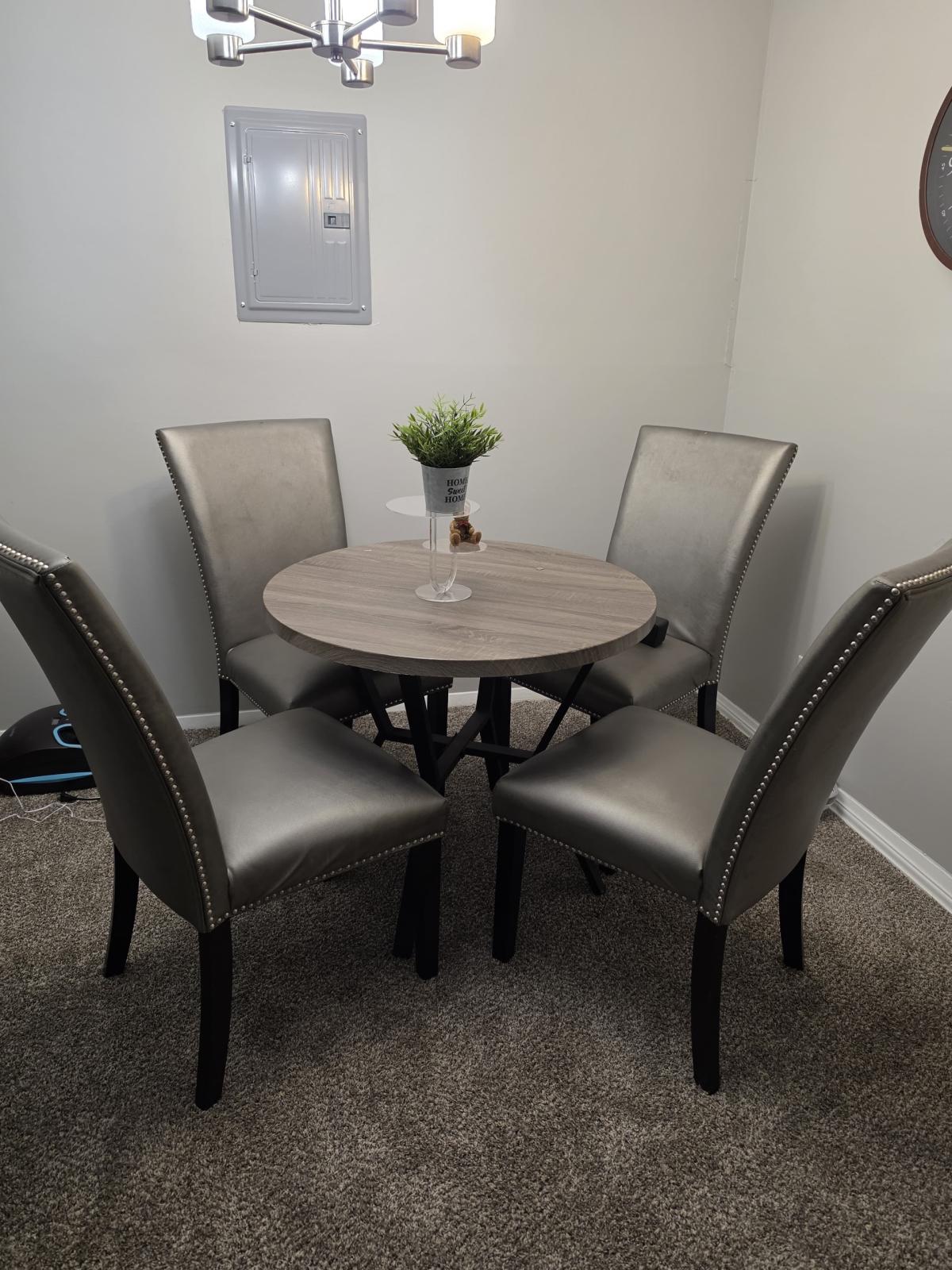 juego de comedor - Louisville, Kentucky - FleaMarketBay