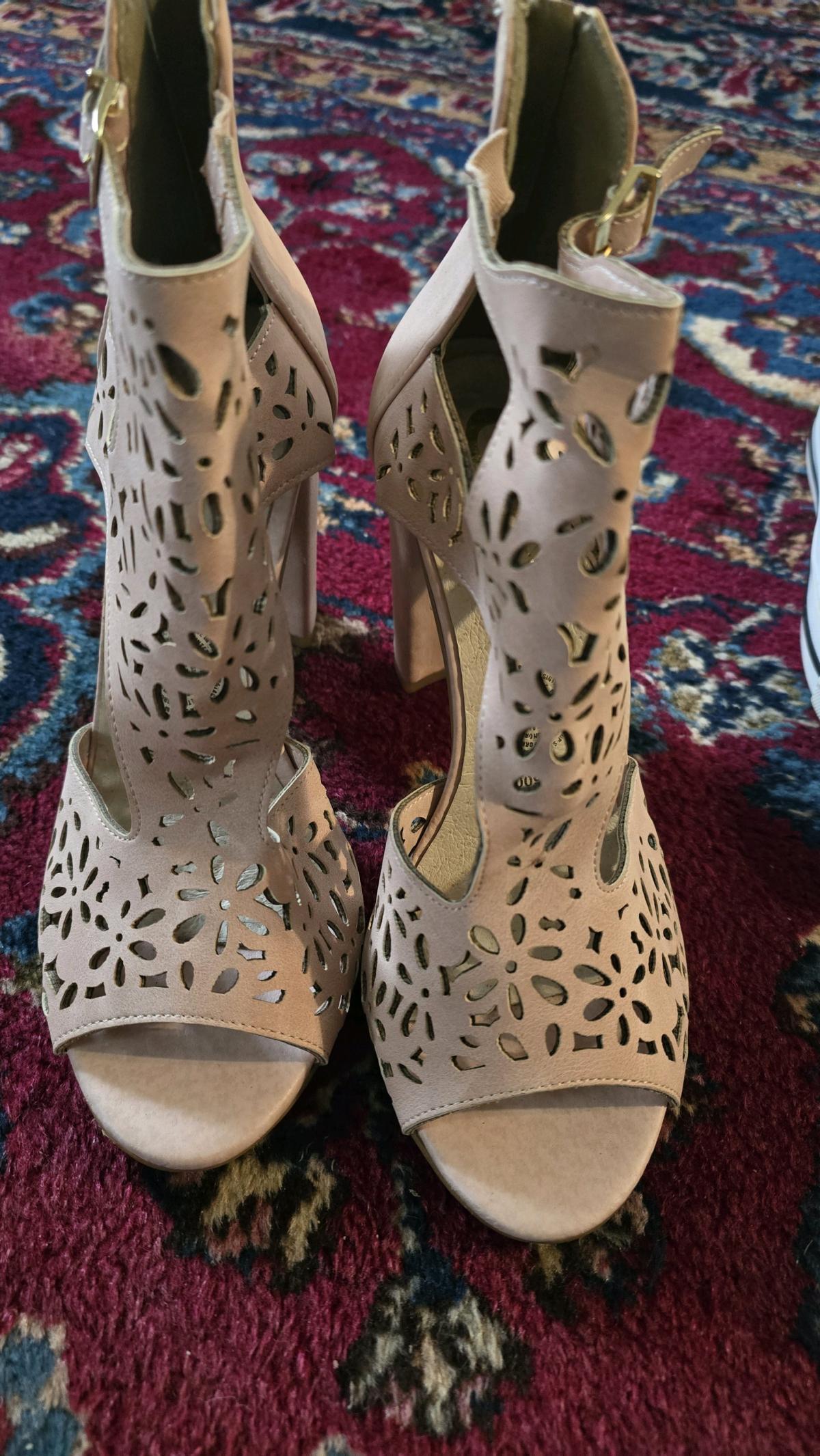 zapatilla de tacn cuadrado - Jemison, Alabama - FleaMarketBay