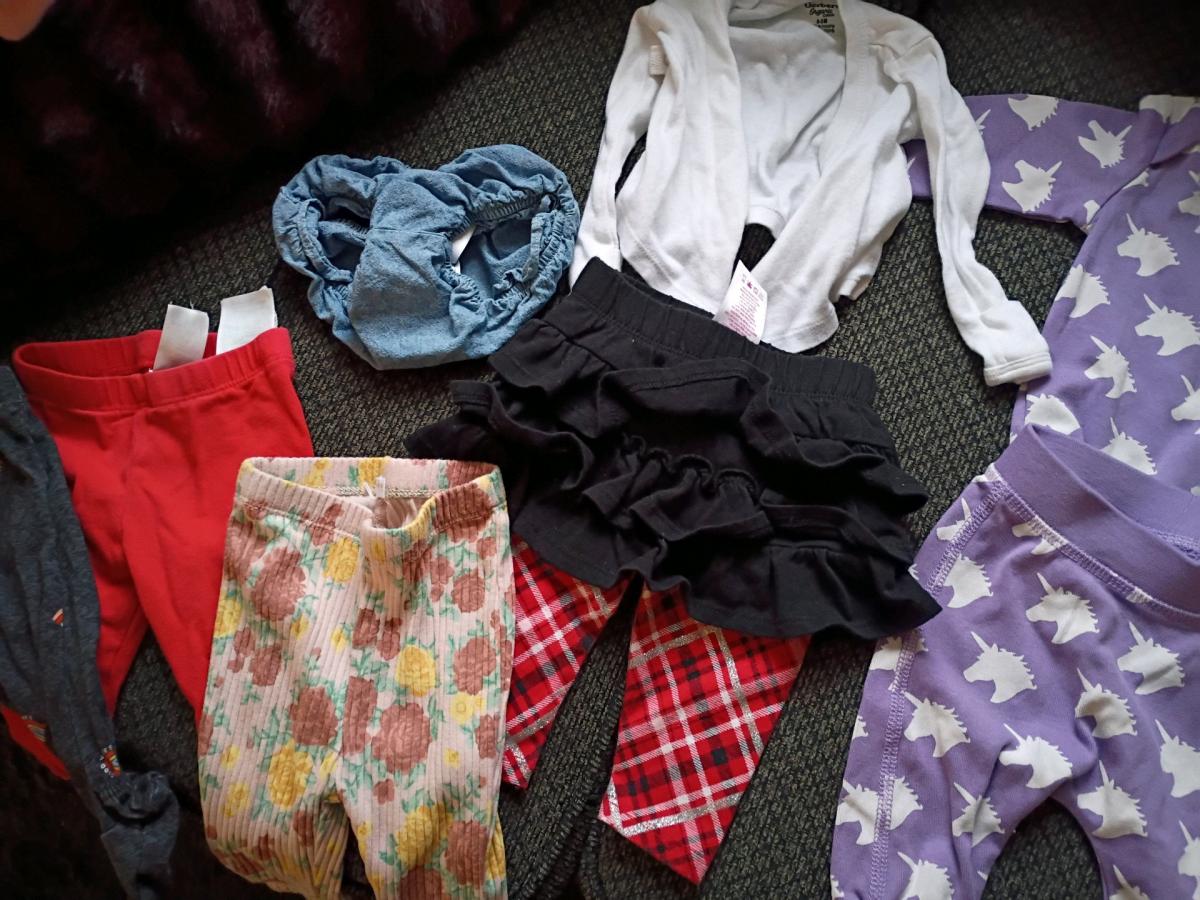 bundle of baby girl clothes sizes 0 to 3 months - Spokane, Washington - FleaMarketBay