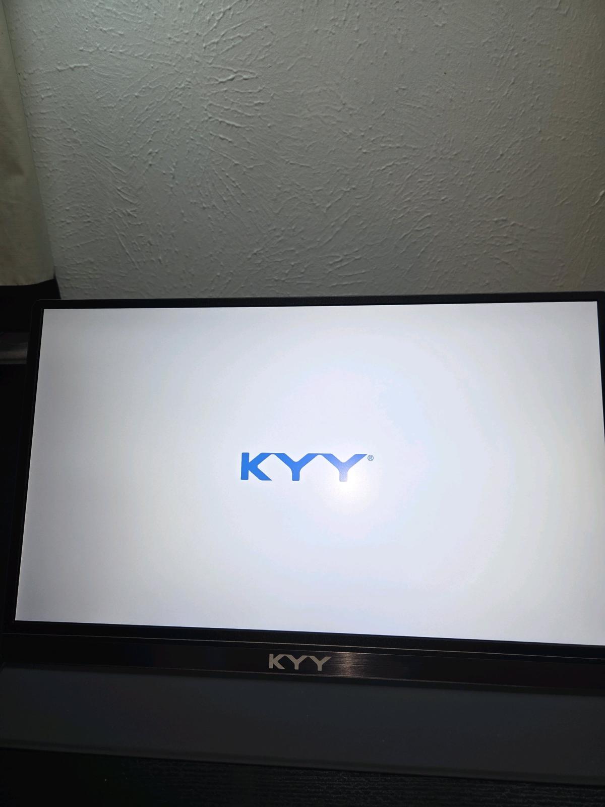 KYYK3 156 HD Portable Monitor - Arlington, Texas - FleaMarketBay