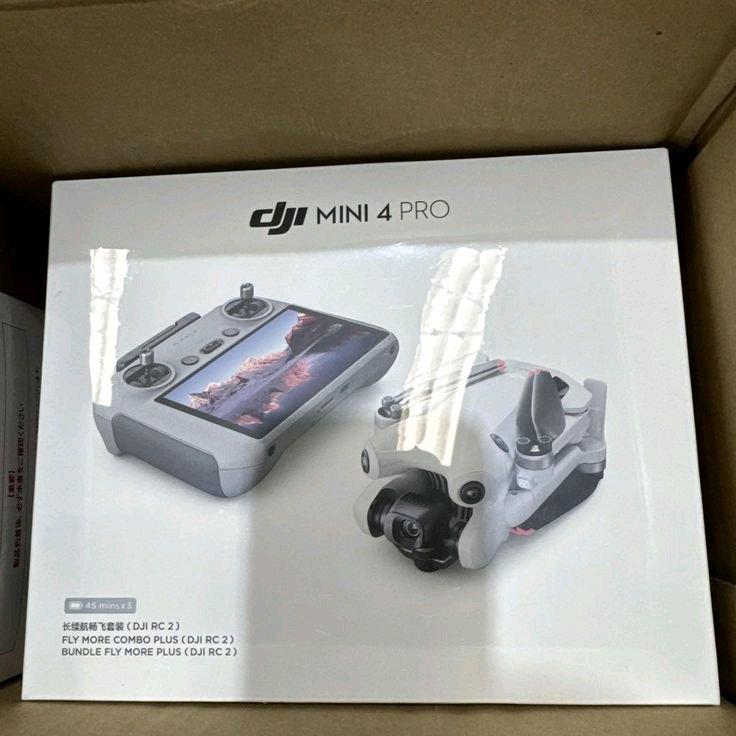 DJI  Mini 4 Pro Fly More Combo Plus - Washington Navy Yard, District of Columbia - FleaMarketBay