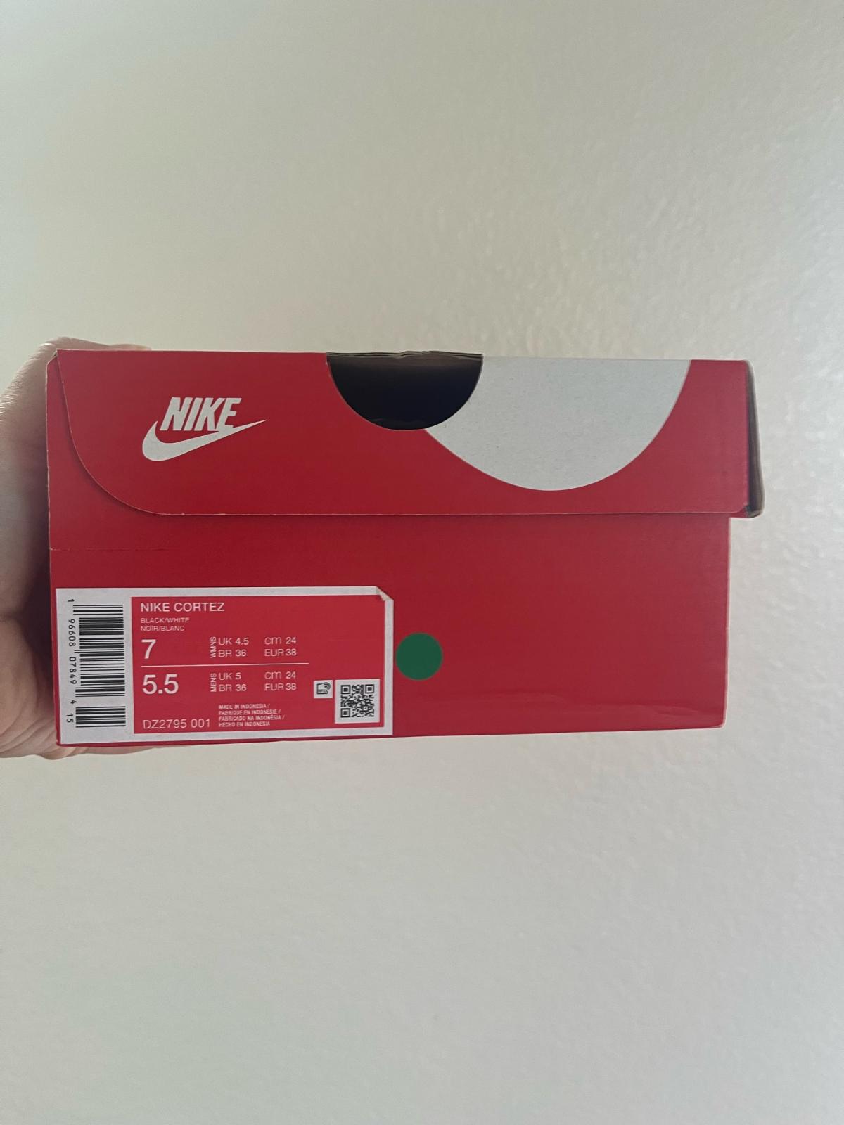 Black Nike Cortez - Chula Vista, California - FleaMarketBay