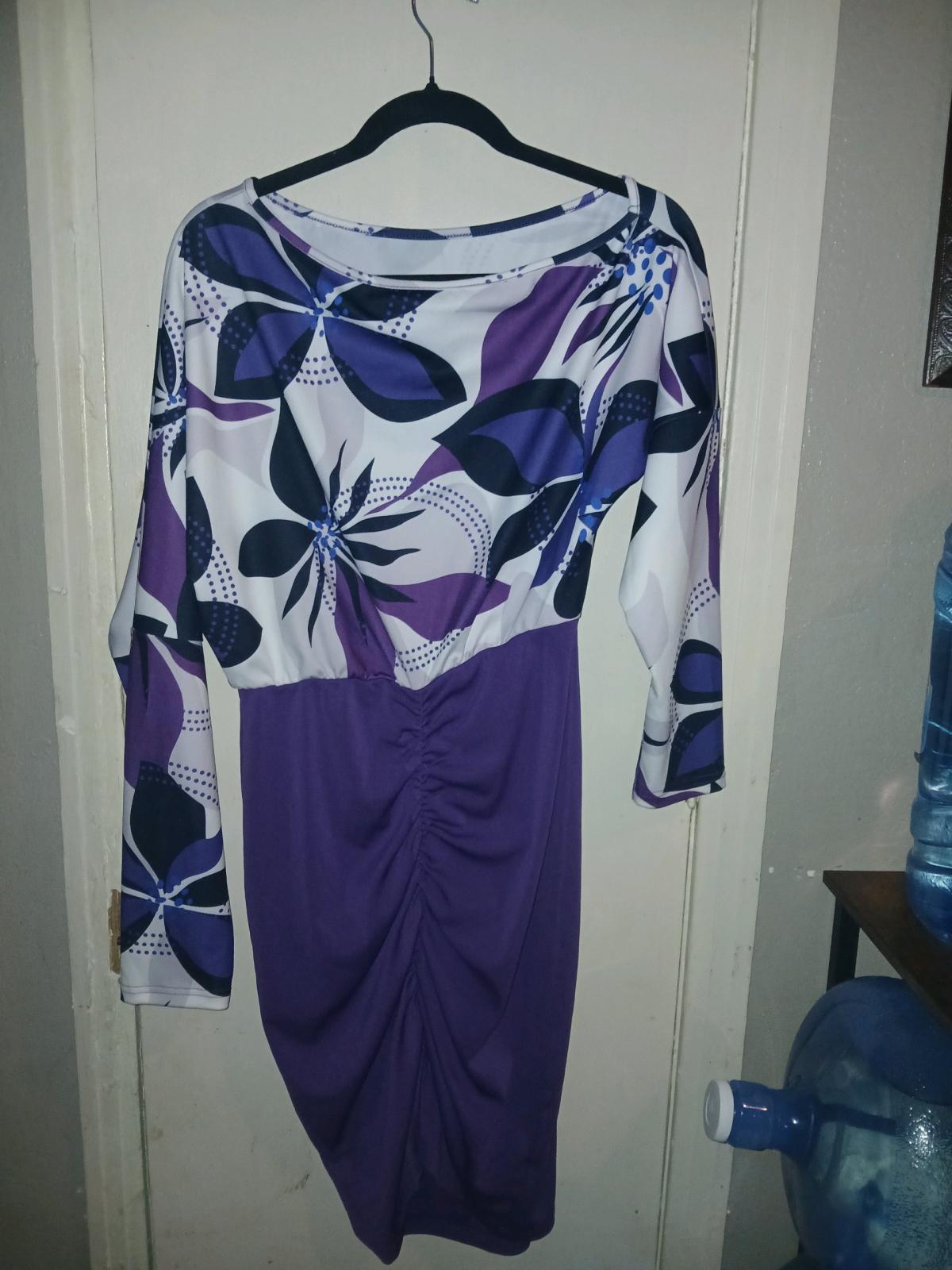 dress  good condition - Abilene, Texas - FleaMarketBay