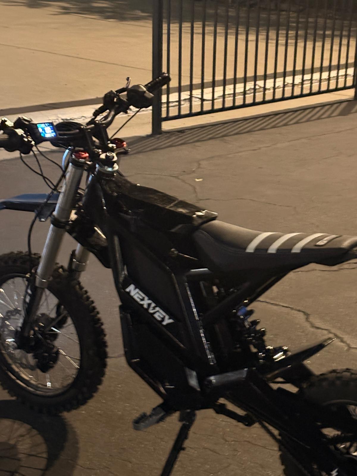 e moto nexvey - Adelanto, California - FleaMarketBay