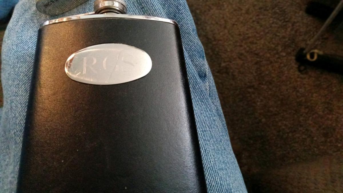 two flasks one four oz and the other is six oz - Muskegon, Michigan - FleaMarketBay
