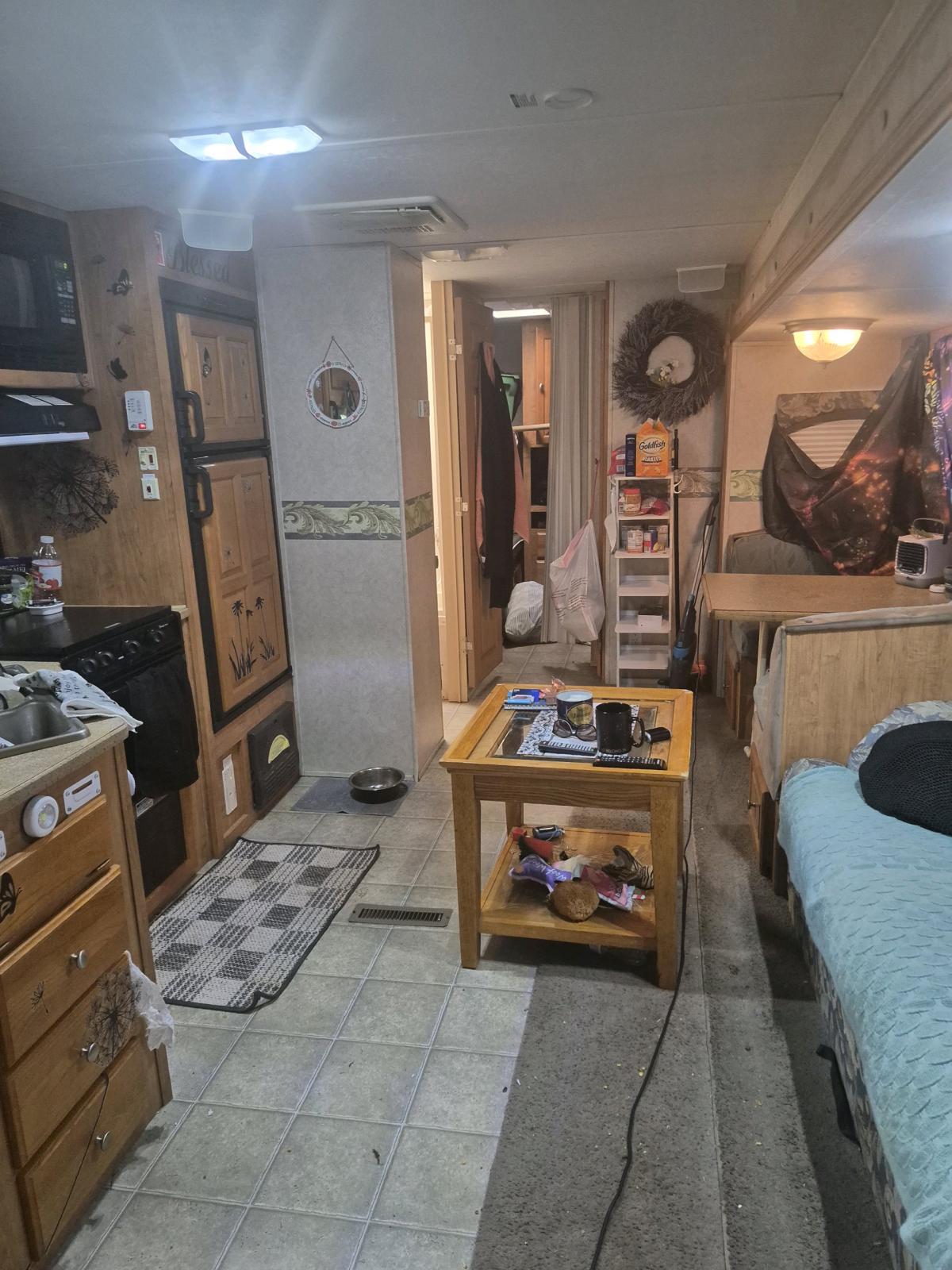 33 ft pull behind camper - Norwich, Connecticut - FleaMarketBay