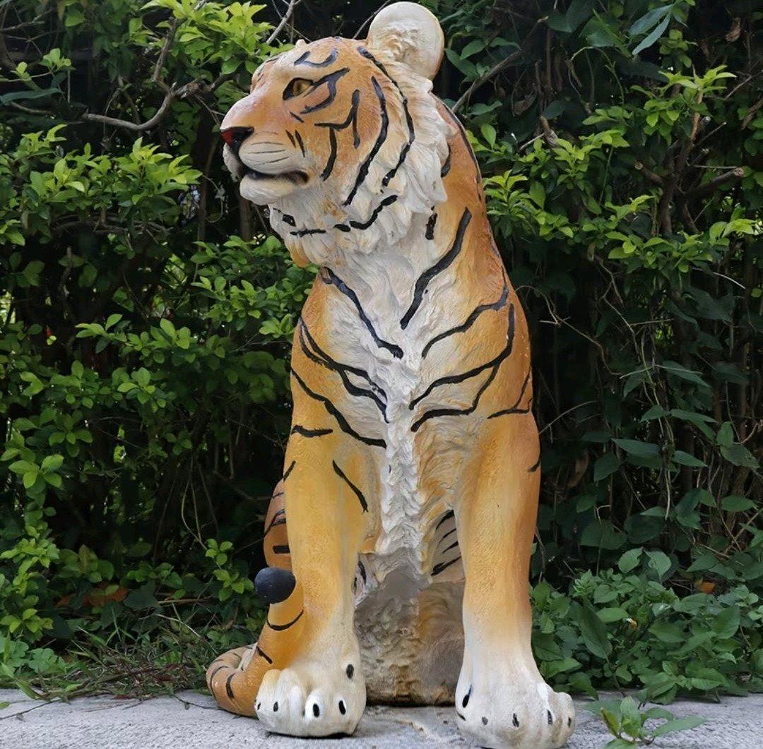 Resin Tiger Statue - Palm Bay, Florida - FleaMarketBay