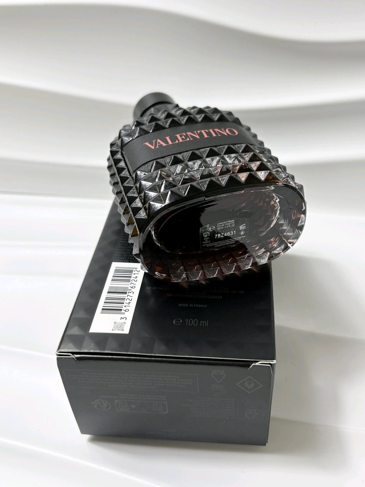 Valentino Uomo Born in Roma Coral Fantasy Eau de Toilette - Hallandale, Florida - FleaMarketBay