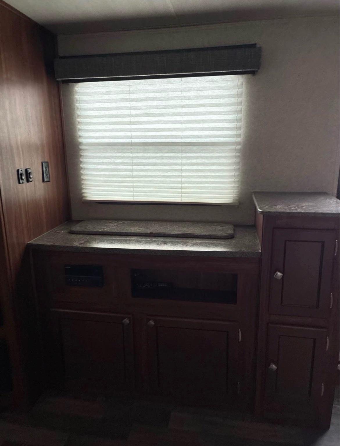 2017 Mallard M25 - Dover, Florida - FleaMarketBay