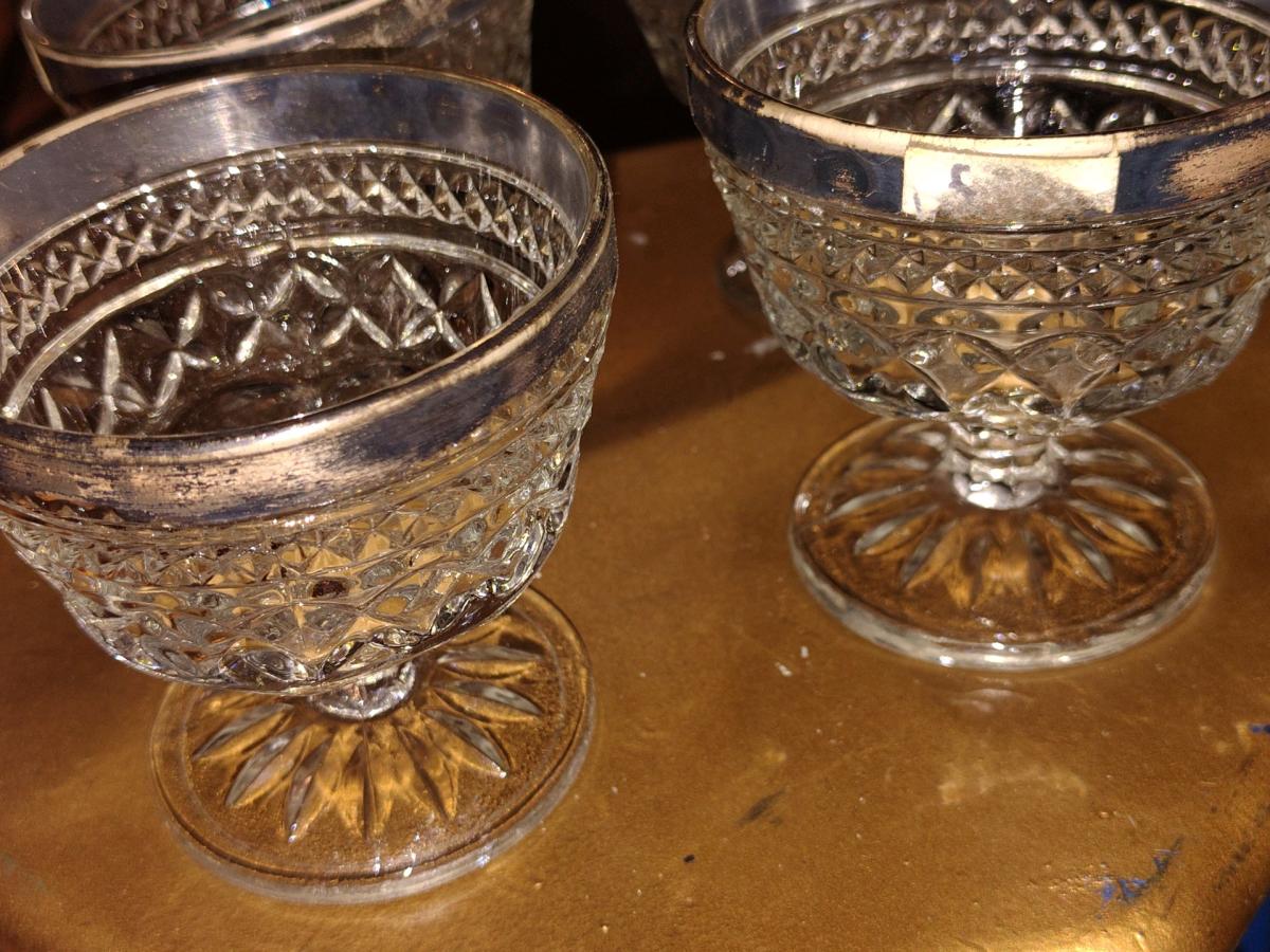 4 tall and 4 short sive trim glasses wear - Altamonte Springs, Florida - FleaMarketBay