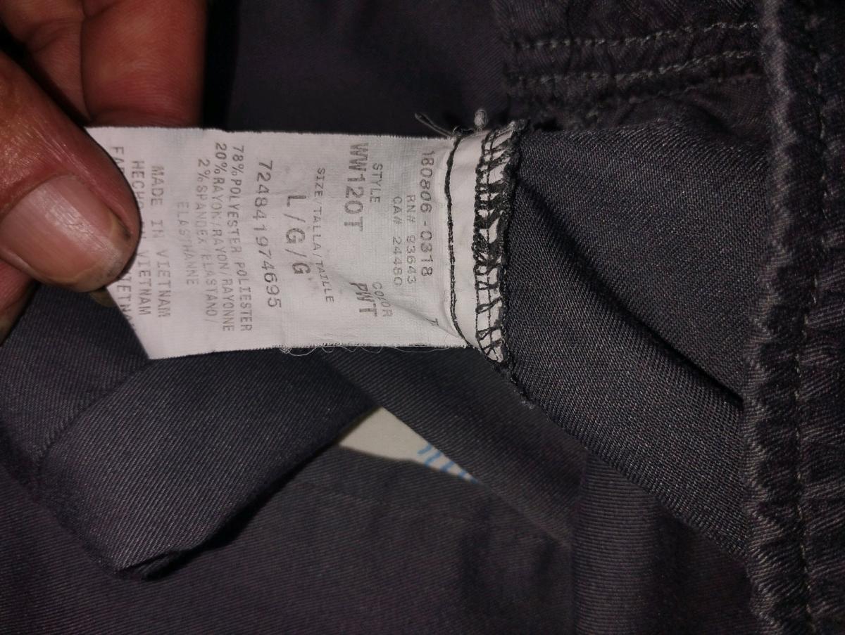 A Pair of Grey Large Scrub Pants - Swansea, South Carolina - FleaMarketBay