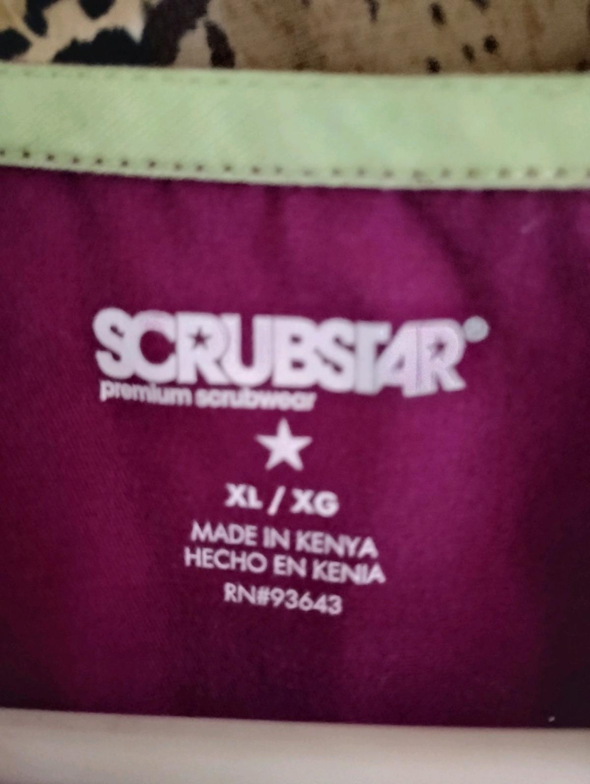 A Nice Womens Dark Purple Scrub - Swansea, South Carolina - FleaMarketBay