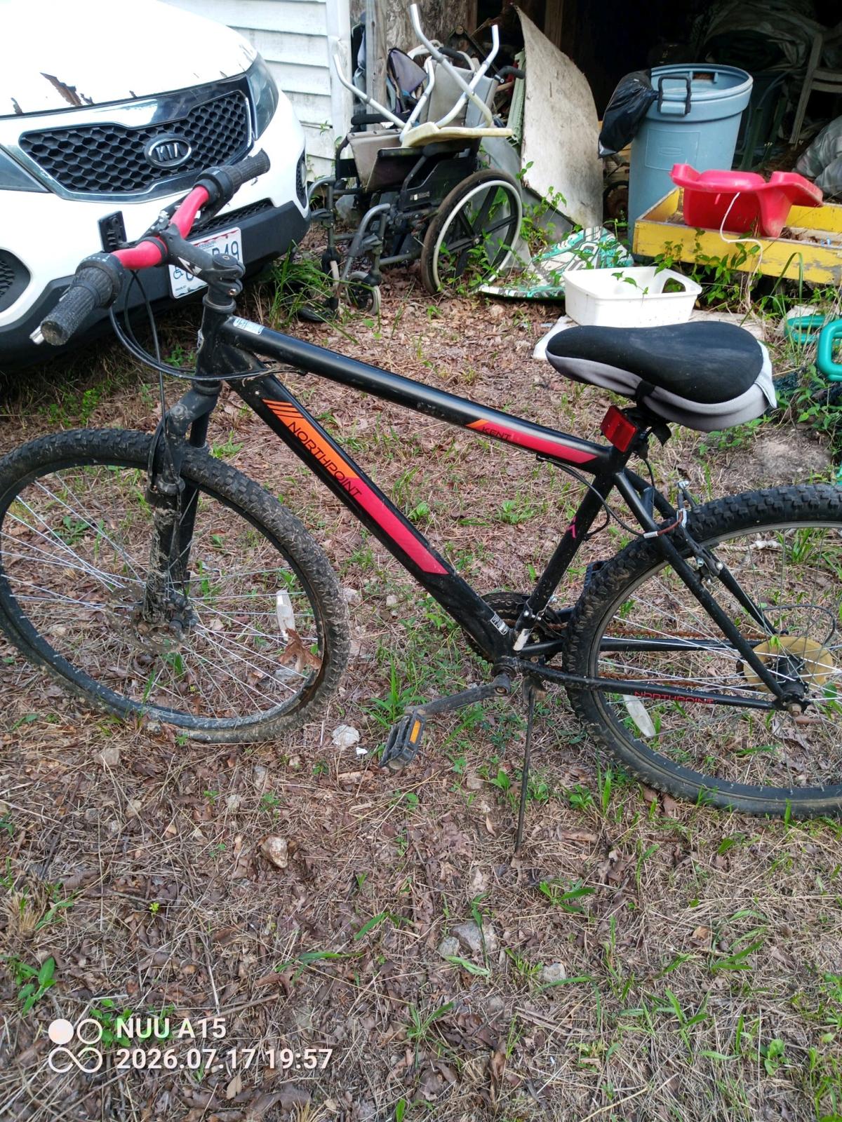 North point mountain bike - Wappapello, Missouri - FleaMarketBay