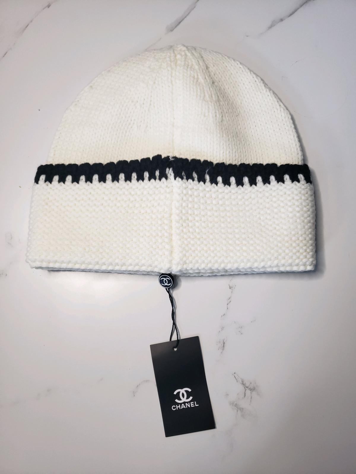 chanel beanie - Florissant, Missouri - FleaMarketBay