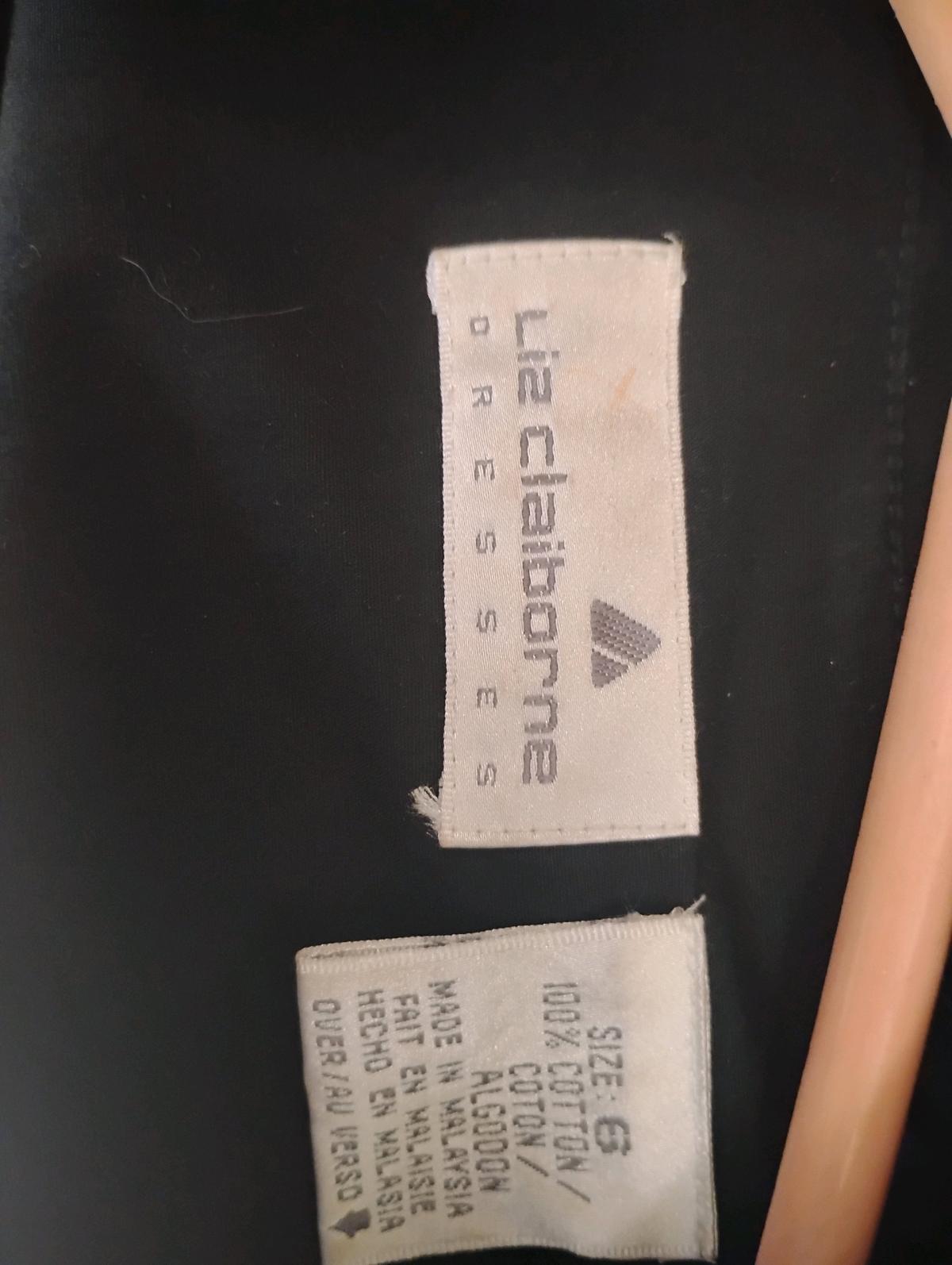 A Liz Claborn Black TrenchCoat - Swansea, South Carolina - FleaMarketBay