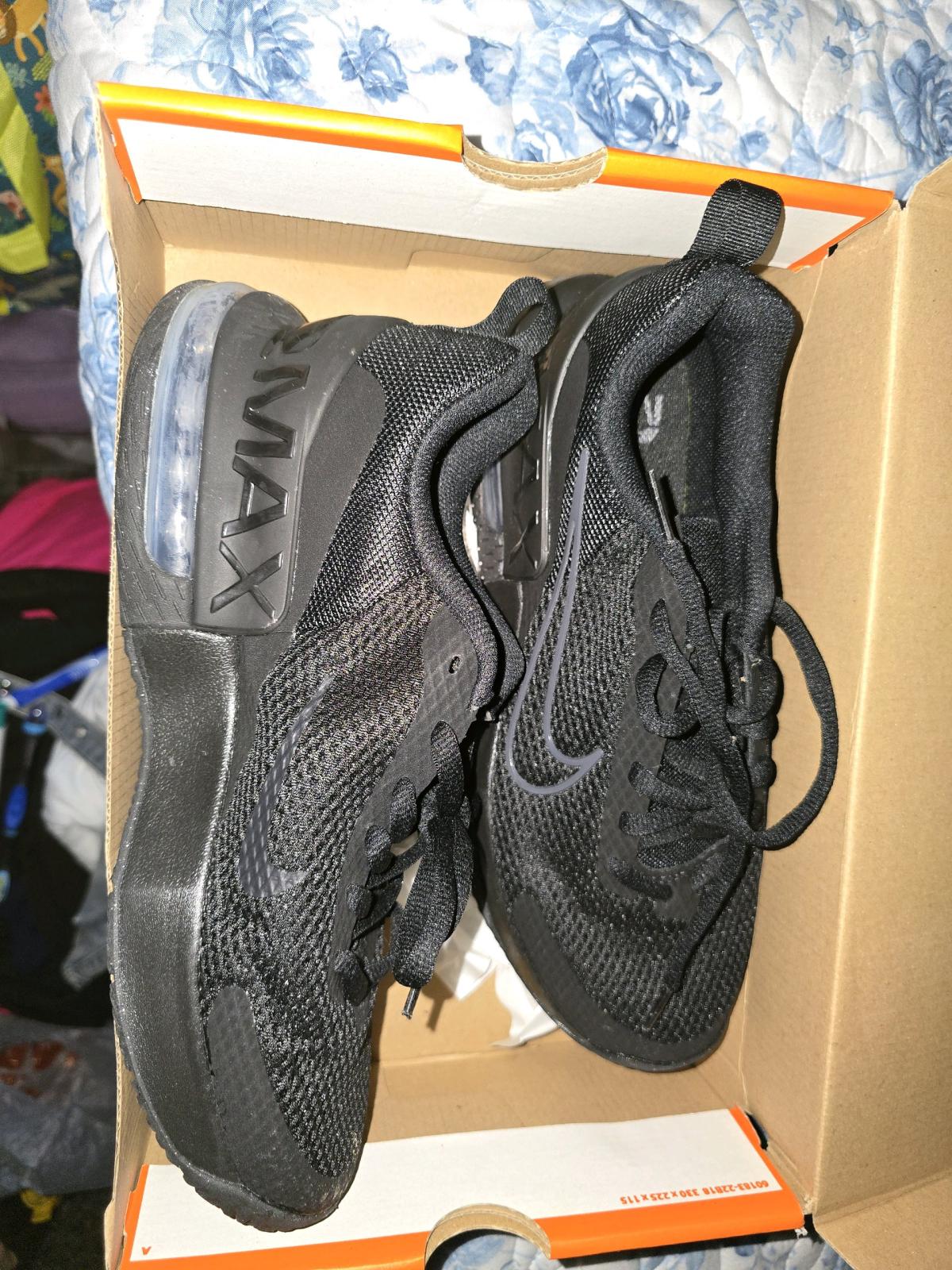 nike air max alpa 6 trail black size 95 - Houston, Texas - FleaMarketBay