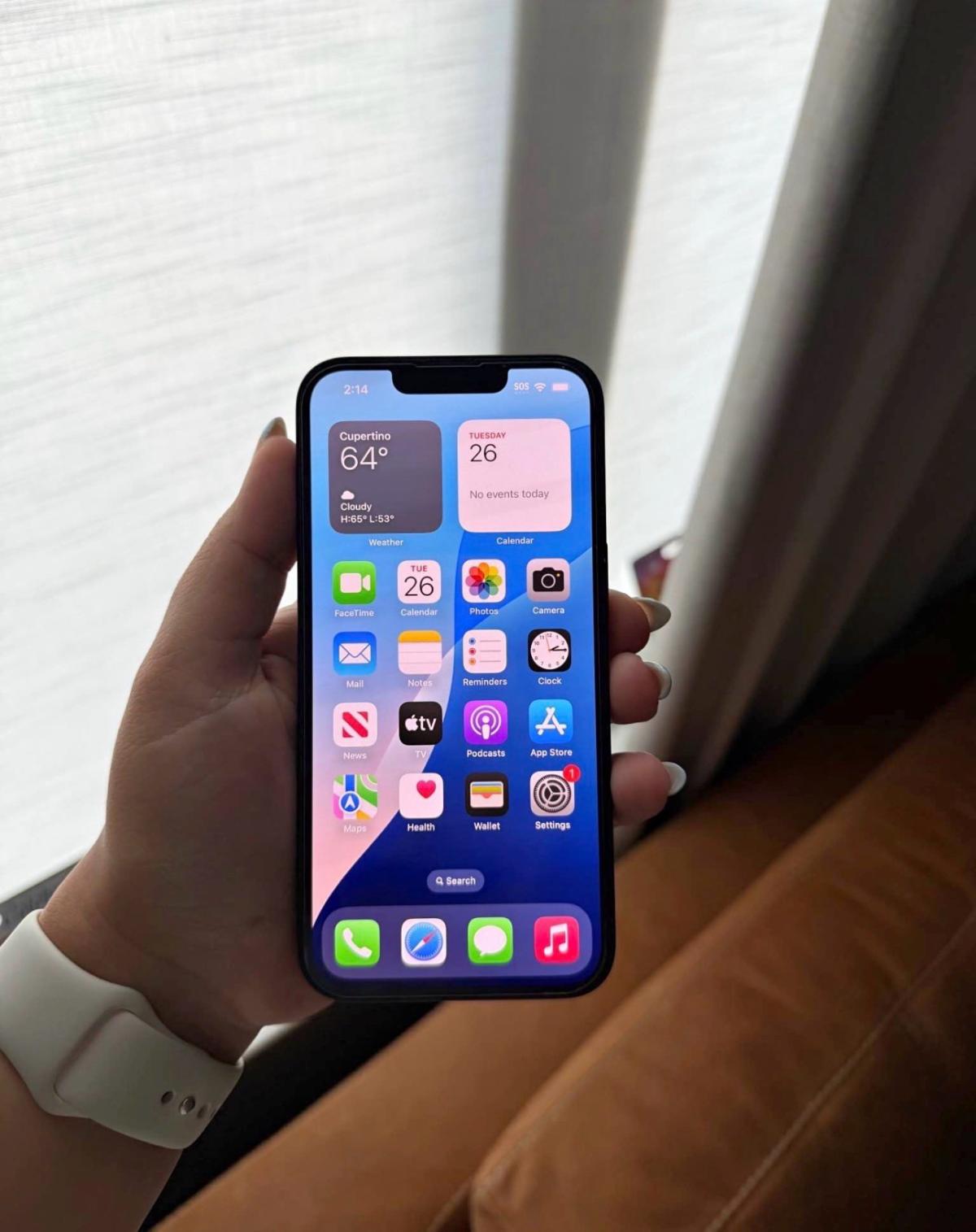 iPhone 12 - San Antonio, Texas - FleaMarketBay