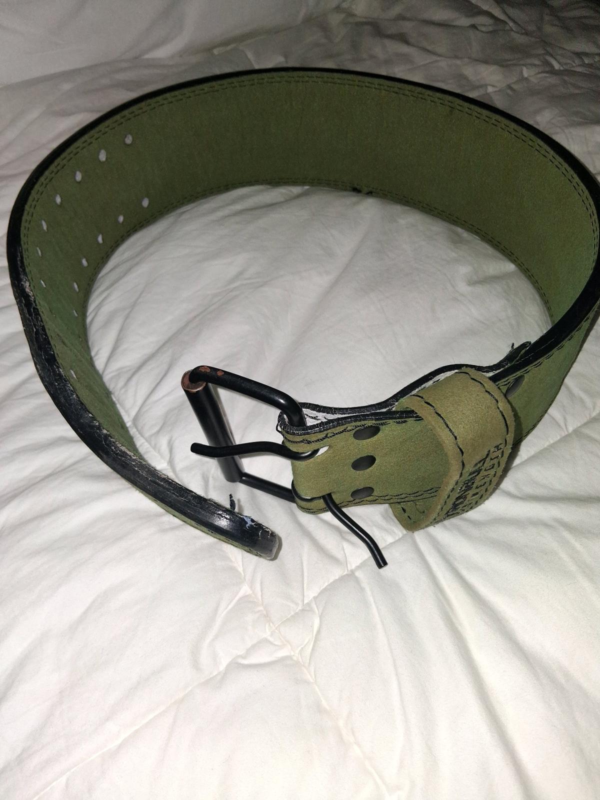 weightlifting belt - Appleton, Wisconsin - FleaMarketBay