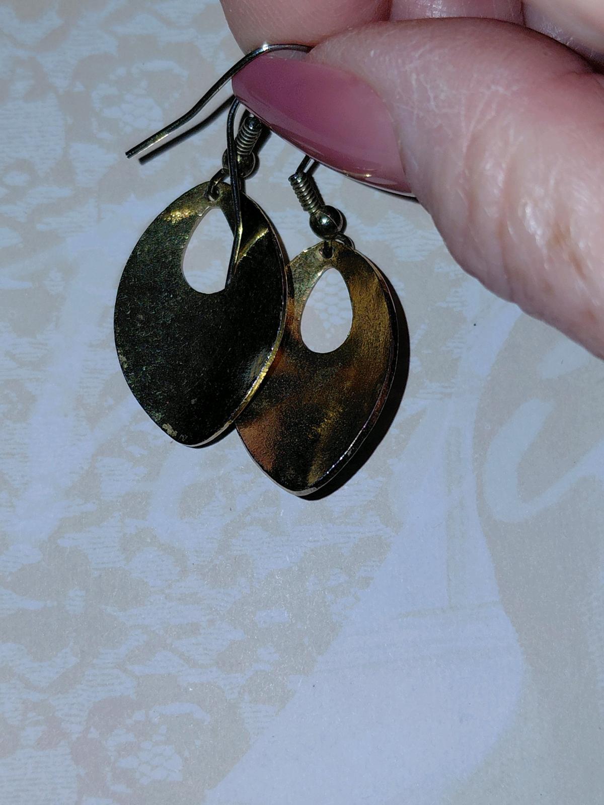 Stefano Vintage earrings with Cloisonne Enamel - Helena, Montana - FleaMarketBay