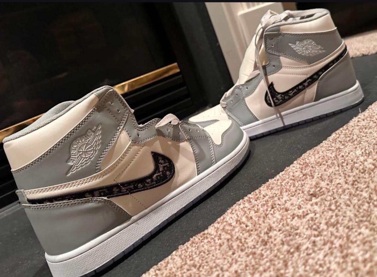 Nike high top shoes - Mechanicsburg, Pennsylvania - FleaMarketBay