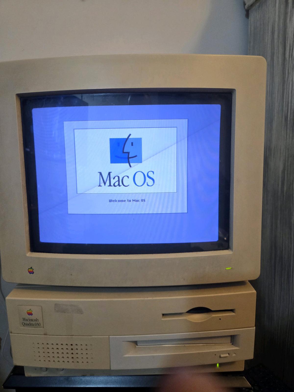 93 Macintosh Quadra 650 M0115 Keyboard - Dawsonville, Georgia - FleaMarketBay