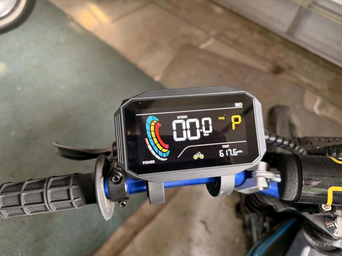 Happyrun g300 pro emoto with pedals goes 50 on offload mode - Fresno, California - FleaMarketBay