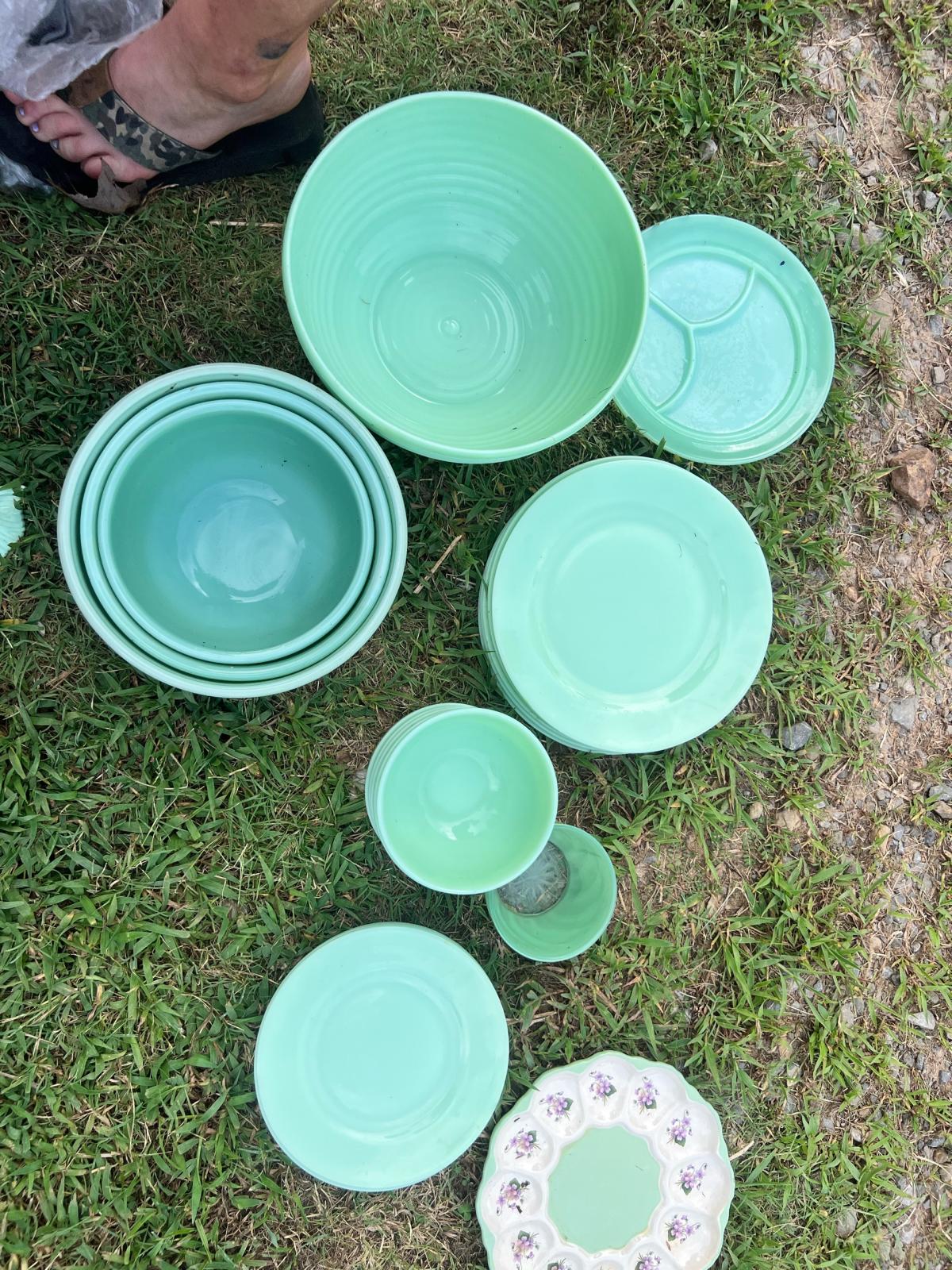 Jadite dishes - Bald Knob, Arkansas - FleaMarketBay