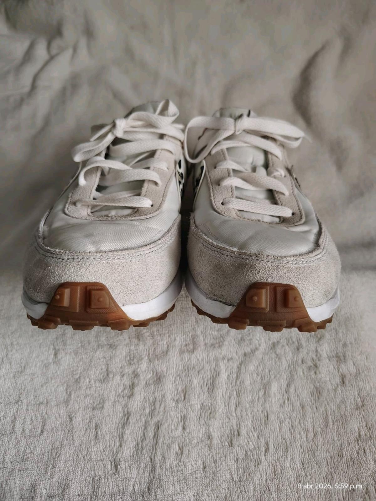 Womens Nike Waffle Debut sneakers with leopard print - San Antonio, Texas - FleaMarketBay
