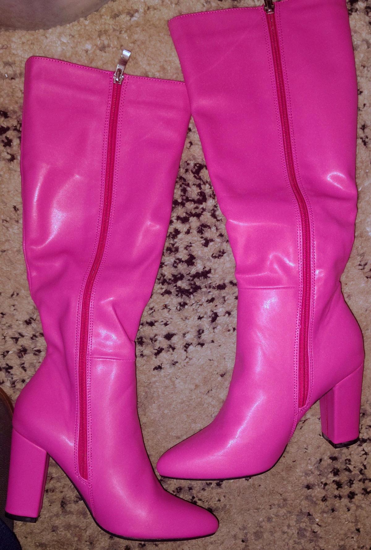 Brand New In Box Never Been Worn - Cleveland, Texas - FleaMarketBay