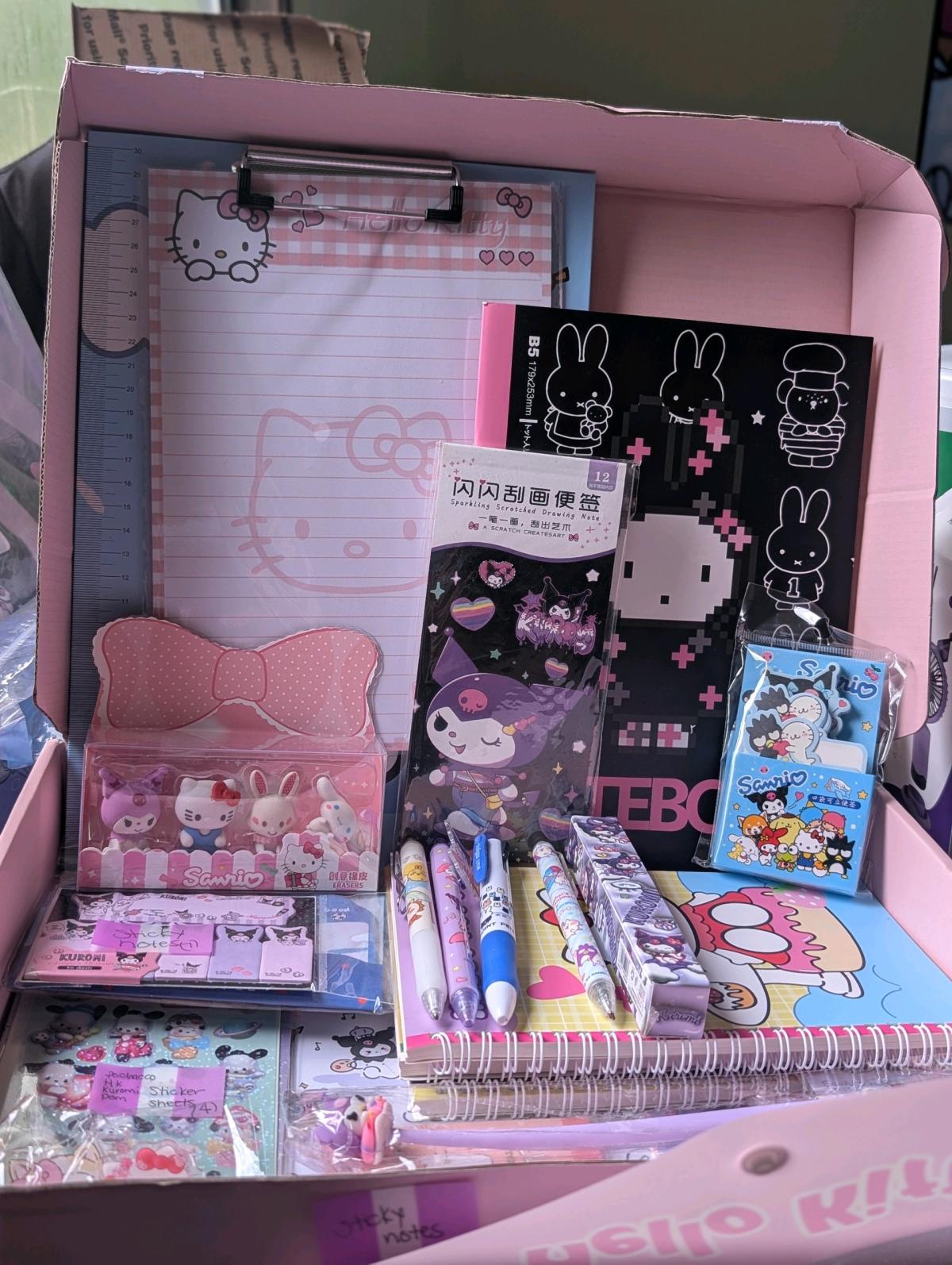small sanrio stationary bundle - Lynchburg, Virginia - FleaMarketBay