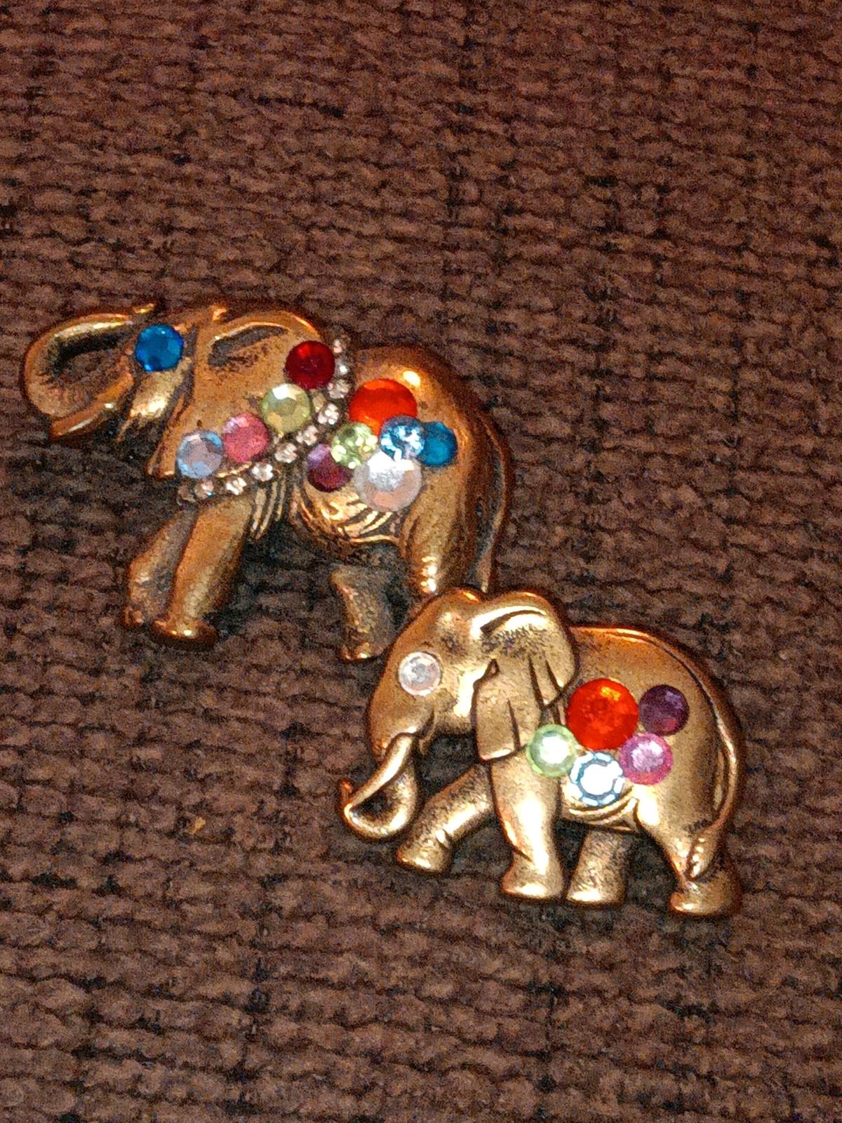 elephant ladies brooch bundle - Abilene, Texas - FleaMarketBay