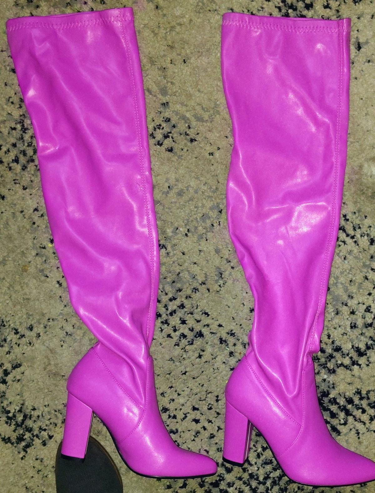 Brand New In Box Never Been Worn - Cleveland, Texas - FleaMarketBay