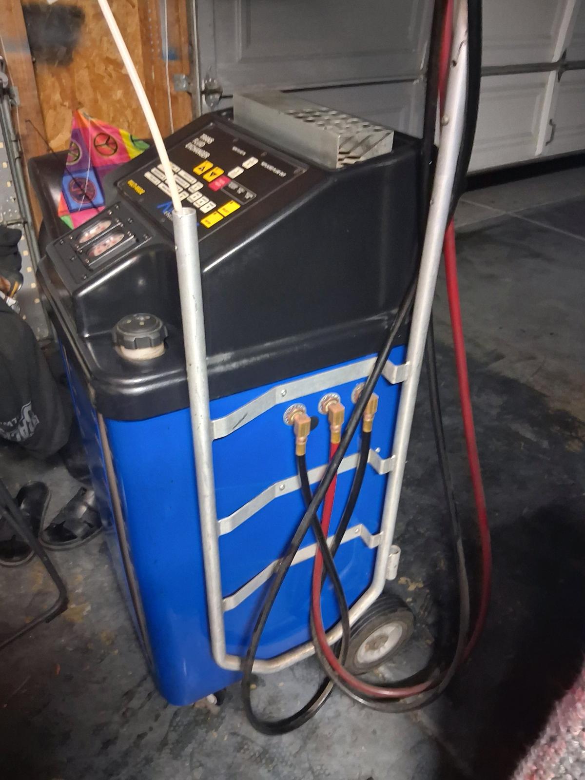 Advantage Engineering MultiMode Transmission Fluid Exchanger - Riverside, California - FleaMarketBay