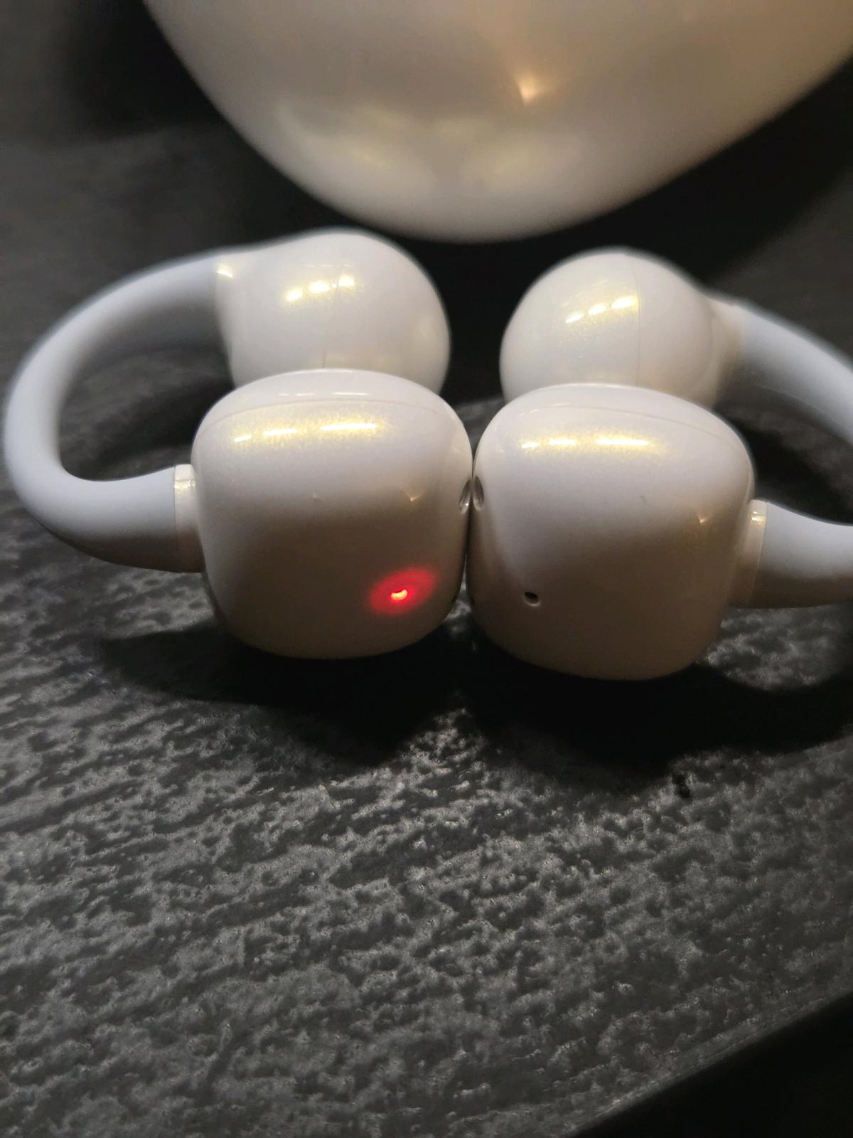King Lucky Earbuds - Afton, Texas - FleaMarketBay