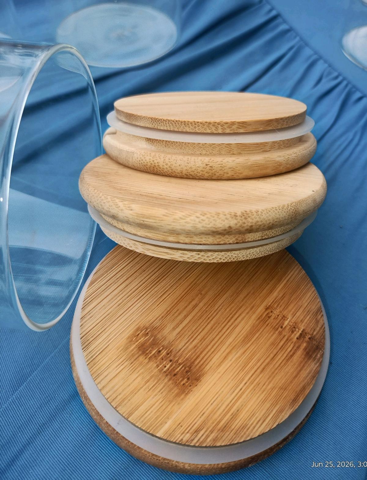 Clear Glass Jar With Bamboo Lid Airtight Can Sealed Canister - Arlington, Texas - FleaMarketBay