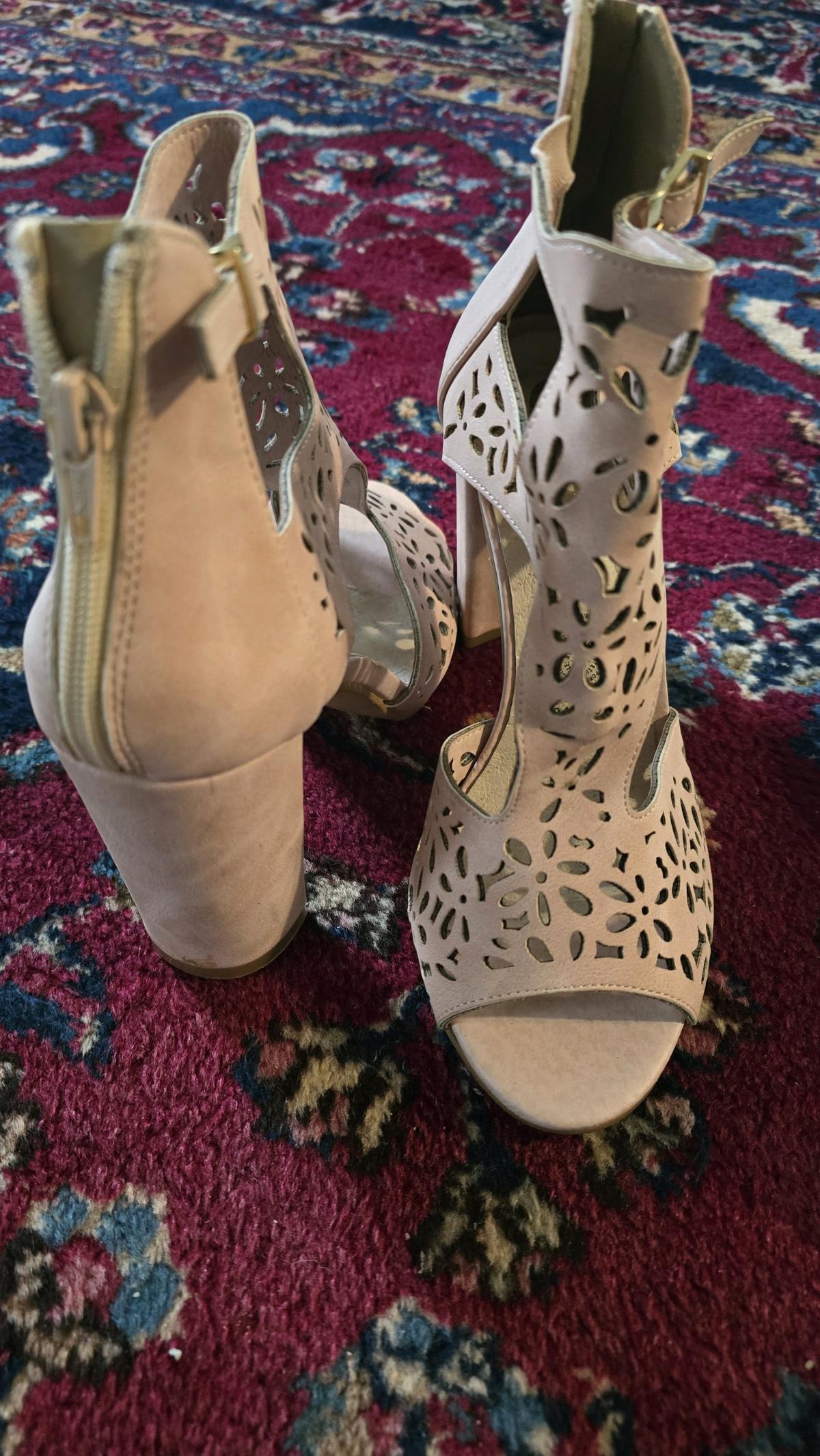 zapatilla de tacn cuadrado - Jemison, Alabama - FleaMarketBay