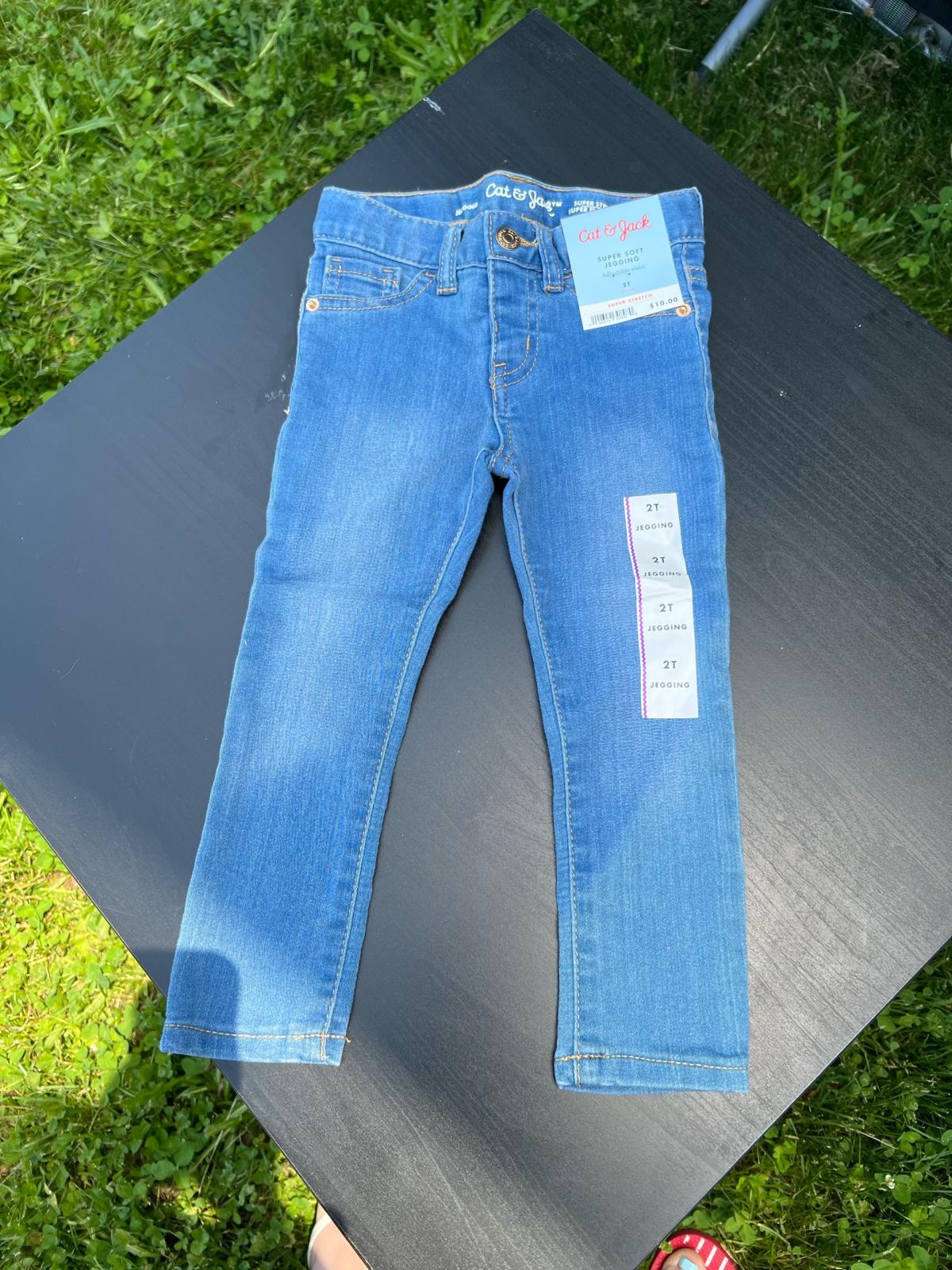 girls 2T jeans new  pink outfit 2T - Lynn, Massachusetts - FleaMarketBay