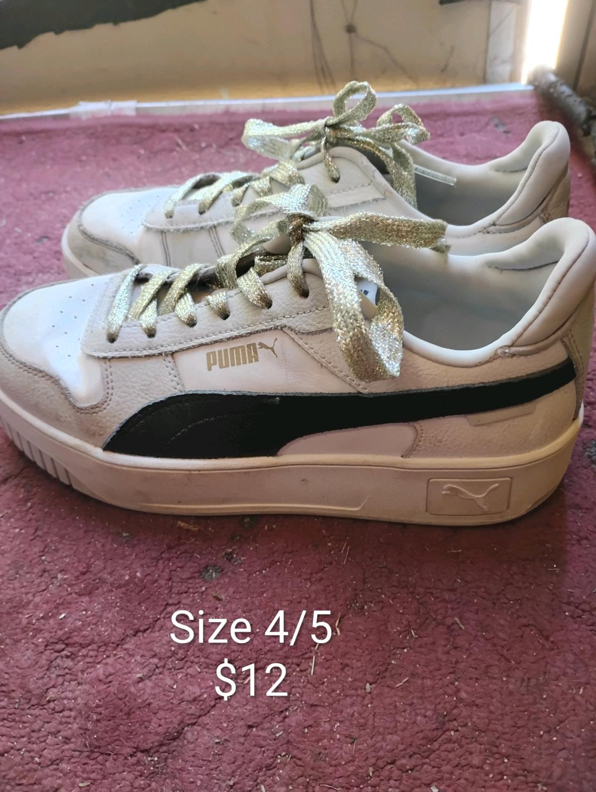 A Nice Girls Size 4 5 Pumas Sneakers - Swansea, South Carolina - FleaMarketBay