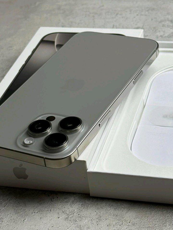 iphone 16 pro max - Adams, New York - FleaMarketBay