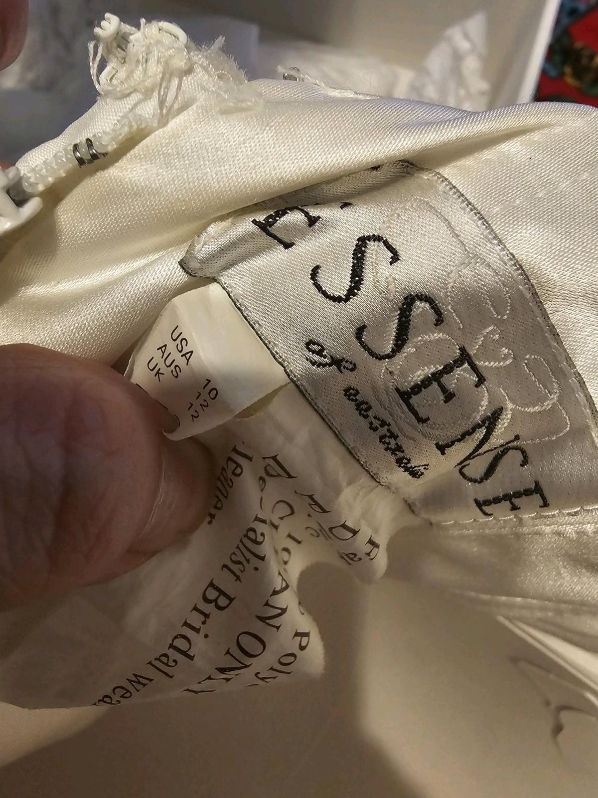 Essense of Australia Wedding Dress - Monroe, North Carolina - FleaMarketBay