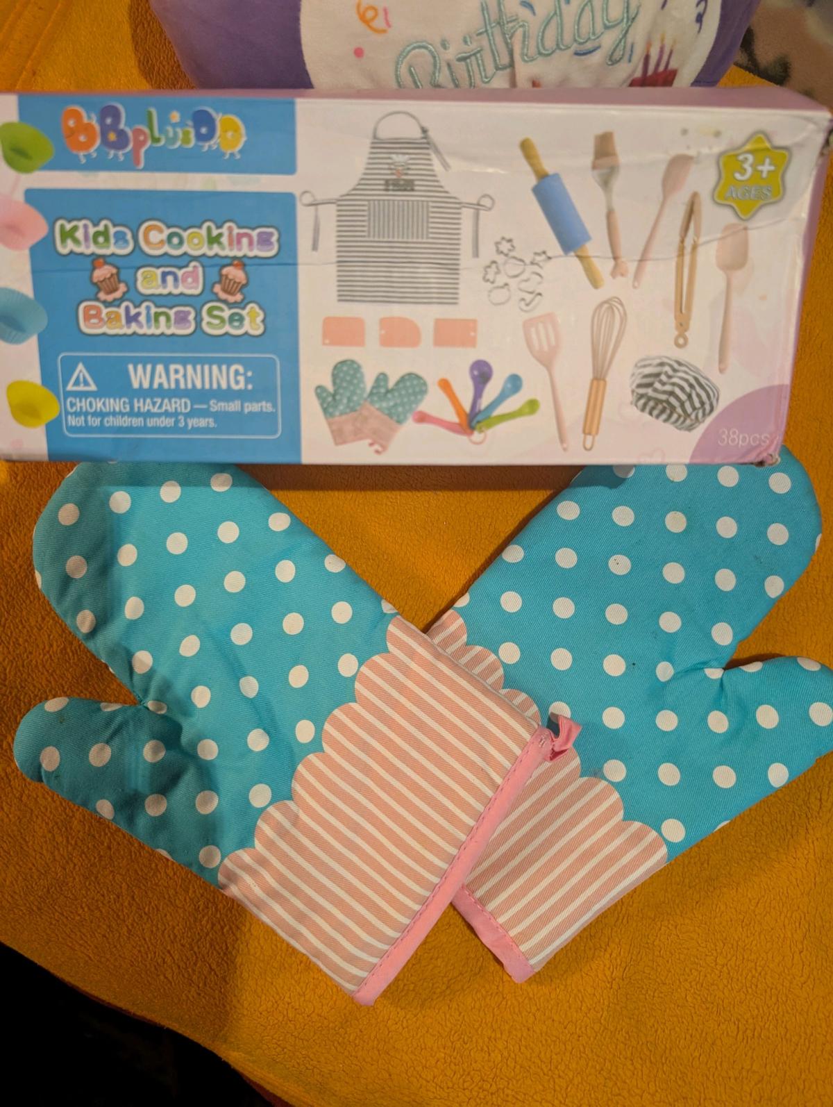 Baking Materials - Los Angeles, California - FleaMarketBay
